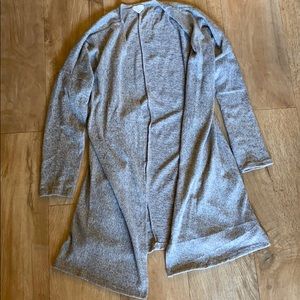 Super soft cardigan with no buttons or zippers